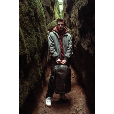 Bobby Explore plecak chroniący przed kieszonkowcami