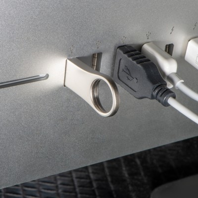 Pendrive metalowy 8GB 2.0 ROSEMARIE