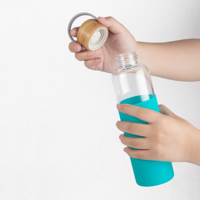 Szklana butelka Refresh 560 ml, biały