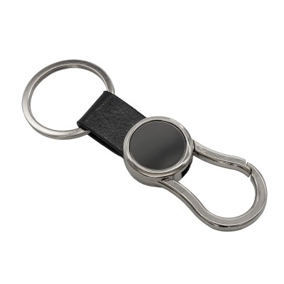 Brelok z karabińczykiem Leo, czarny