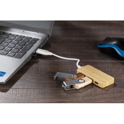 Rozdzielacz bambusowy HUB USB z wymienną wtyczką - RIVO